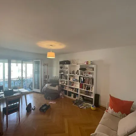 2-zimmer-wohnung Im Zentrum Bei Enge In Seenahe *